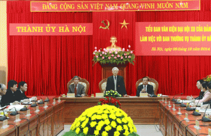 Đoàn công tác Tiểu ban Văn kiện Đại hội XII của Đảng làm việc với Ban Thường vụ Thành ủy Hà Nội 