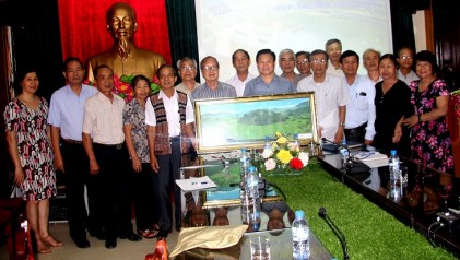 Lãnh đạo Trung ương Hội NCT Việt Nam tiếp đoàn cán bộ tập huấn về CLB Liên thế hệ tự giúp nhau Quốc tế và Đoàn đại biểu Hội NCT thành phố Hòa Bình