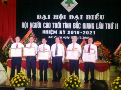 Đại hội Đại biểu Hội Người cao tuổi tỉnh Bắc Giang lần thứ II: Đoàn kết, dân chủ, đổi mới xây dựng Hội vững mạnh làm nòng cốt trong công tác chăm sóc và phát huy vai trò người cao tuổi, góp phần xây dựng quê hương Bắc Giang giàu đẹp văn minh