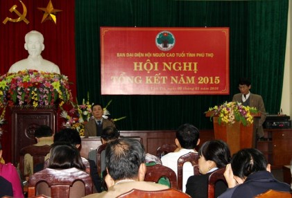 Khắp nơi tổng kết công tác Hội NCT năm 2015, phát động thi đua năm 2016