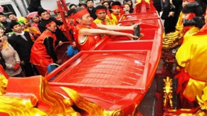 Ý nghĩa của Lễ khai ấn và lễ rước nước, tế cá tại Đền Trần 