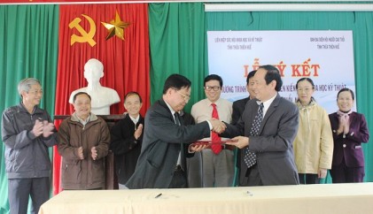  Hội Người cao tuổi tỉnh Thừa Thiên Huế: Ký thỏa thuận phổ biến kiến thức cho người cao tuổi