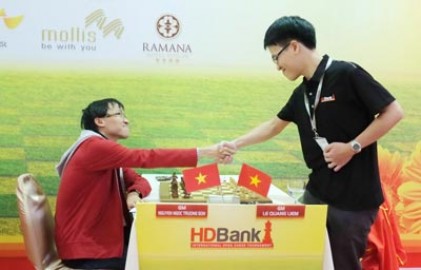 Giải Cờ vua Quốc tế HDBank 2014: Trường Sơn thắng Quang Liêm 