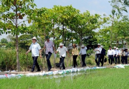 Đồng chí Nguyễn Thiện Nhân: Hợp tác xã kiểu mới hỗ trợ nông dân làm ăn có hiệu quả 