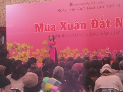 Một số hình ảnh về Ngày thơ Việt Nam lần thứ 12, Xuân Giáp Ngọ  2014