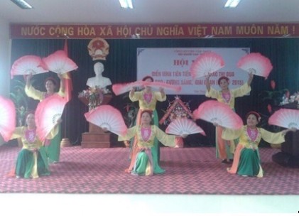 Tỉnh Hoà Bình: Vào Xuân, các cấp Hội NCT tưng bừng tổ chức hội nghị điển hình tiên tiến trong phong trào thi đua “Tuổi cao – gương sáng” giai đoạn 2010-2015.