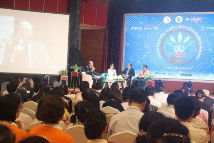Chương trình 2021 sự thay đổi vì một cộng đồng khỏe mạnh hơn 