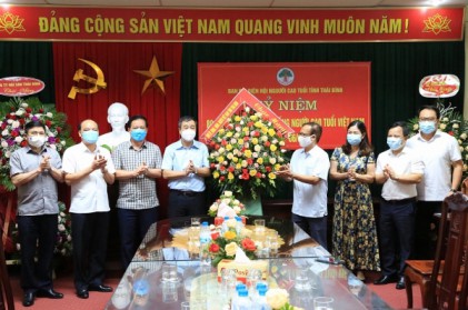 Cả nước chung tay chăm sóc, phát huy vai trò NCT...