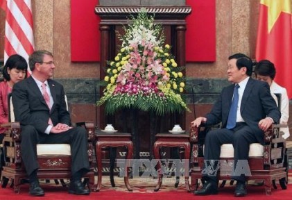 Chủ tịch nước Trương Tấn Sang tiếp Bộ trưởng Quốc phòng Hoa Kỳ
