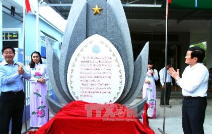 Chủ tịch nước dự lễ khánh thành Bia lưu niệm ghi dấu Cụ phó bảng Nguyễn Sinh Sắc tại Đồng Tháp 