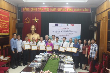 Trao giải cuộc thi sáng tác thơ Tìm hiểu về các bệnh không lây nhiễm