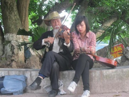 Nghệ sĩ Tạ Trí Hải:  Vị “lữ khách” mê mải của âm nhạc đường phố