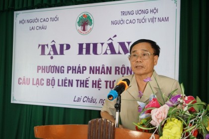 Hội NCT tỉnh Lai Châu: Tập huấn phương pháp nhân rộng Câu lạc bộ Liên thế hệ Tự giúp nhau