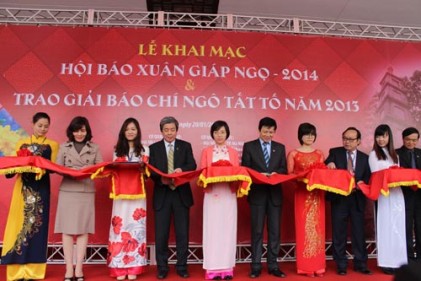 Khai mạc Hội báo Xuân Giáp Ngọ 2014 