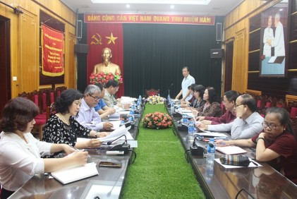 Họp Ban Tổ chức Hội nghị tổng kết 10 năm thực hiện Quyết tâm thư của Già làng các dân tộc Tây Nguyên