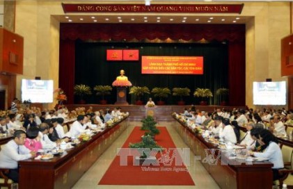 Gặp gỡ đại biểu các dân tộc, tôn giáo tiêu biểu trong sự nghiệp xây dựng và bảo vệ đất nước 