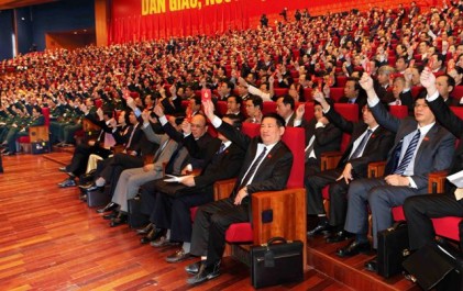 Tiếp tục đẩy mạnh sự nghiệp đổi mới, đưa đất nước ngày càng phát triển