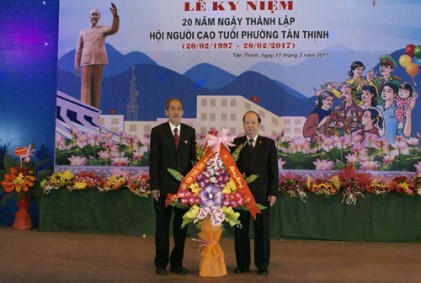 Hội NCT phường Tân Thịnh, TP Hoà Bình, tỉnh Hòa Bình: Kỷ niệm 20 năm ngày thành lập Hội NCT phường 