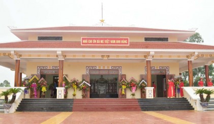 Khánh thành Nhà ghi ơn Bà mẹ Việt Nam anh hùng đầu tiên của cả nước