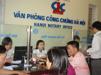 Băn khoăn khống chế tuổi hành nghề công chứng 