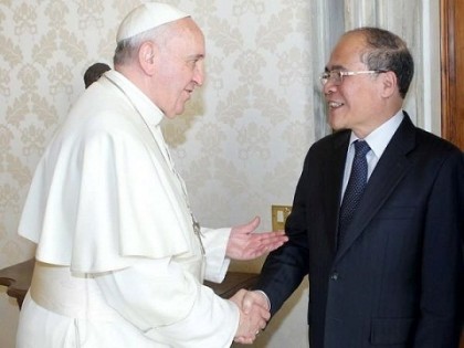 Chủ tịch Quốc hội Nguyễn Sinh Hùng hội kiến Giáo hoàng Francis I 