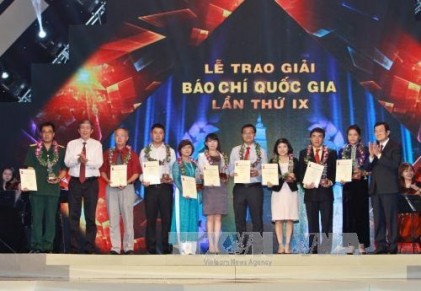 Người làm báo thực sự là chiến sỹ, với cây bút, trang giấy là vũ khí sắc bén 
