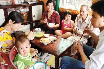 Nhiều hoạt động hưởng ứng Ngày Gia đình Việt Nam 2015 