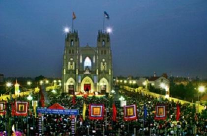 Đồng bào Công giáo hân hoan đón mừng Giáng sinh 2014