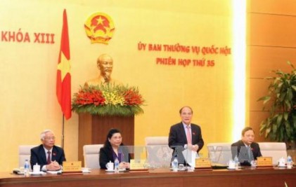 Khai mạc phiên họp thứ 35 của Ủy ban Thường vụ Quốc hội 