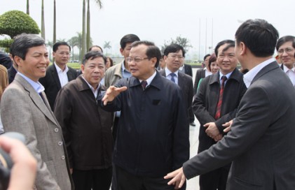Bí thư Thành uỷ Hà Nội Phạm Quang Nghị kiểm tra việc thực hiện Năm trật tự và văn minh đô thị 2014