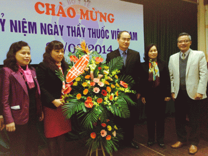 Đồng chí Nguyễn Thiện Nhân chúc mừng ngành Y tế nhân Ngày thầy thuốc Việt Nam 