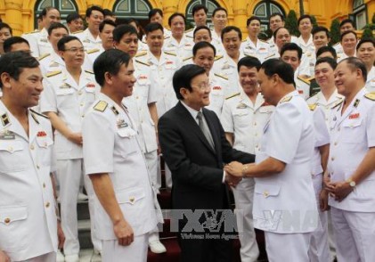 Chủ tịch nước Trương Tấn Sang gặp mặt đoàn đại biểu Hải quân nhân dân Việt Nam 
