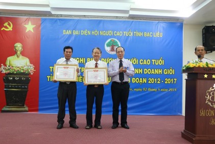 Hội NCT tỉnh Bạc Liêu: Tổ chức Hội nghị biểu dương NCT tiêu biểu sản xuất- kinh doanh giỏi lần thứ III giai đoạn 2012 - 2017