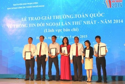 Trao giải thưởng toàn quốc về thông tin đối ngoại lần thứ nhất - năm 2014 