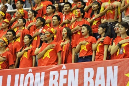Hát Quốc ca bằng cả trái tim mình! 