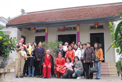 Nhân ngày Gia đình Việt Nam 28/6 <P>Để gia đình trở thành tổ ấm