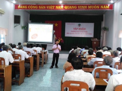 Khóa tập huấn đầu tiên về phương pháp nhân rộng Câu lạc bộ liên thế hệ tự giúp nhau do Trung ương Hội Người cao tuổi tổ chức 