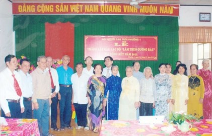 Hội NCT tỉnh Bến Tre: Tích cực tham gia xây dựng đời sống văn hóa, xây dựng nông thôn mới và đô thị văn minh