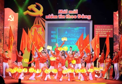 Giao lưu nghệ thuật kỷ niệm thành lập Đảng Cộng sản Việt Nam 