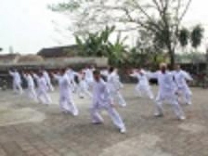 Câu lạc bộ Liên thế hệ tự giúp nhau góp phần nâng cao đời sống vật chất, tinh thần cho NCT 