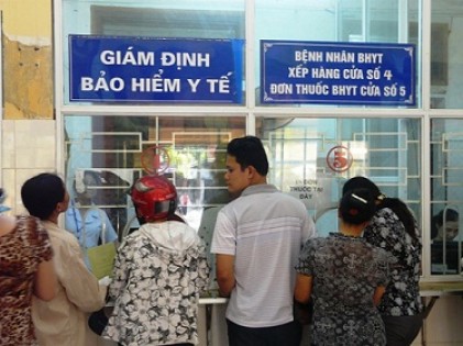 Thủ tướng chỉ thị tăng cường thực hiện chính sách bảo hiểm xã hội và bảo hiểm y tế 