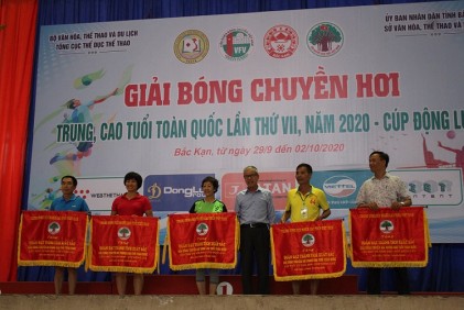 Bế mạc Giải Bóng chuyền hơi trung, cao tuổi toàn quốc lần thứ VII, năm 2020 - Cúp Động Lực