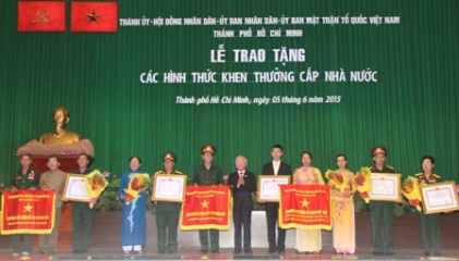 TP.Hồ Chí Minh: Trao tặng các hình thức khen thưởng cấp Nhà nước 
