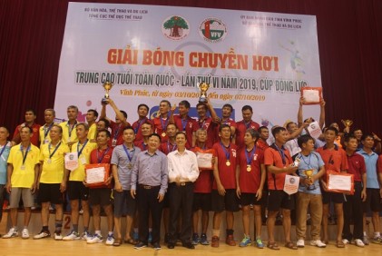 Bế mạc Giải bóng chuyền hơi trung cao tuổi toàn quốc lần thứ VI năm 2019, Cúp Động Lực