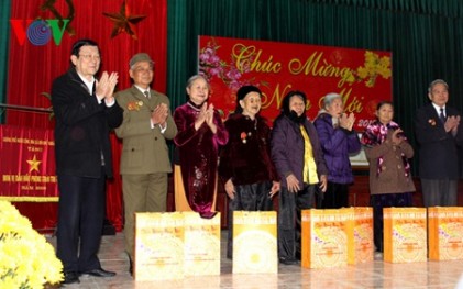 Chủ tịch nước Trương Tấn Sang thăm chúc Tết tại xã nông thôn mới Nhân Quyền - Hải Dương 