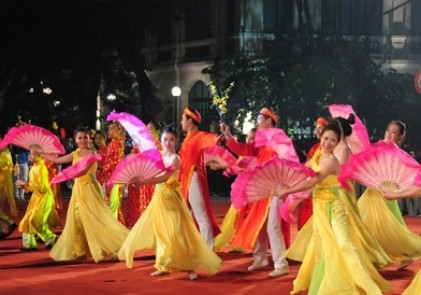 Liên hoan nghệ thuật kỷ niệm 40 năm Ngày giải phóng miền Nam, thống nhất đất nước 