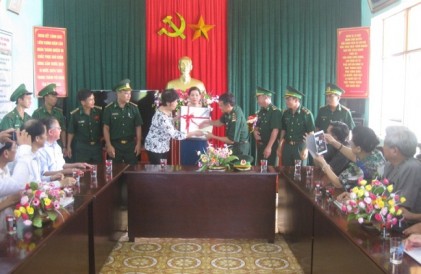 Trung ương Hội NCT Việt Nam, Cụm thi đua số 3 thăm và tặng quà các chiến sĩ Đồn Biên phòng Cô Tô 