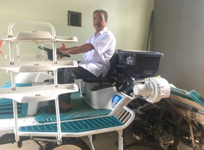 Ông Hồng mạ khay